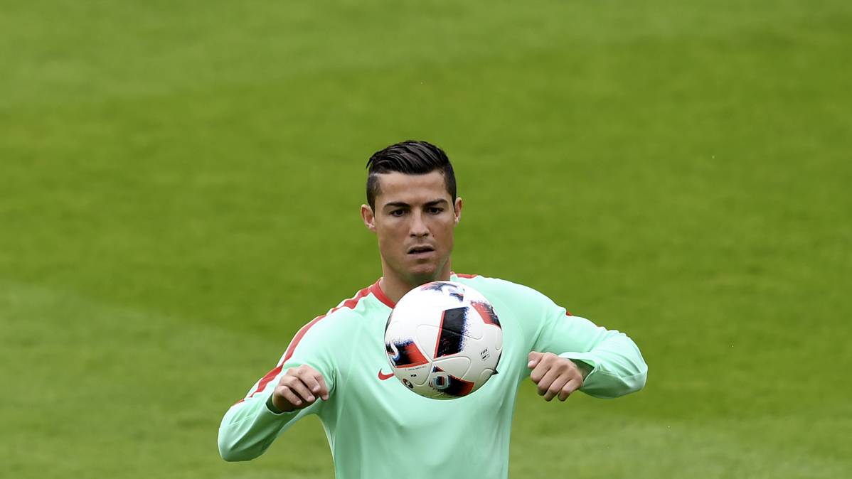Cristiano Ronaldo, during a training with Portugal