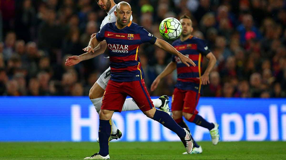 Javier Mascherano in the last derbi in front of the Real Madrid