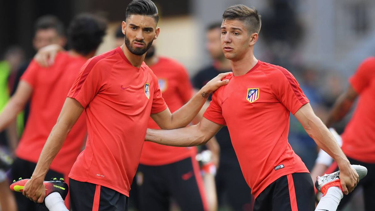 Luciano Vietto, pulling beside Carrasco in the Athletic