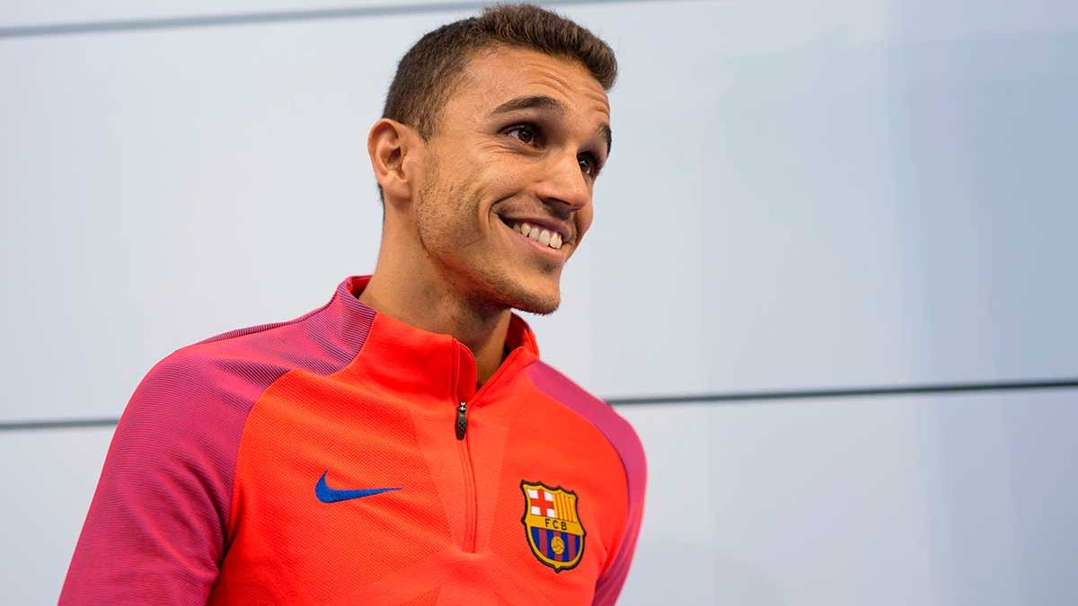 El portero del FC Barcelona Jordi Masip compareció ante la prensa