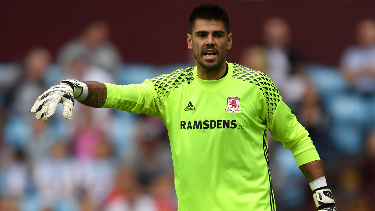 Víctor Valdés in his last party of pre-season with the Middlesbrough
