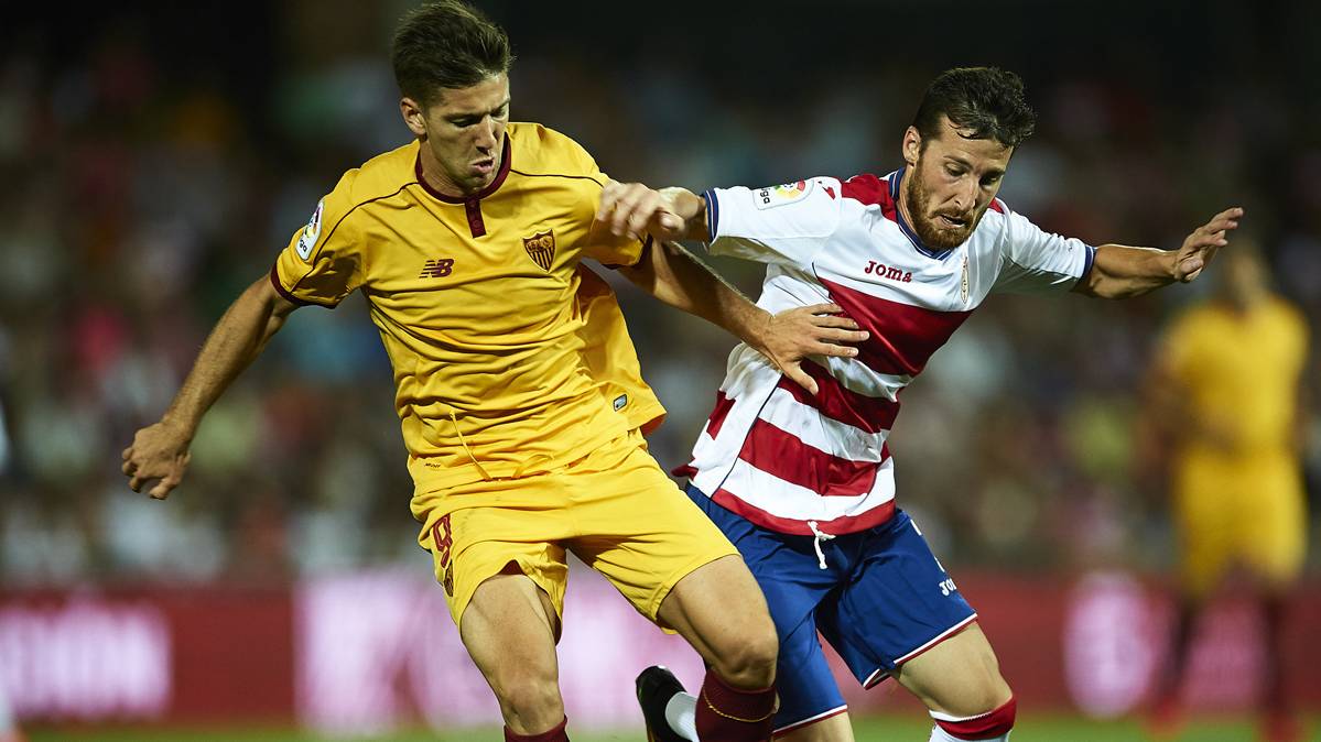 Luciano Vietto, during a friendly of the Seville against the Granada