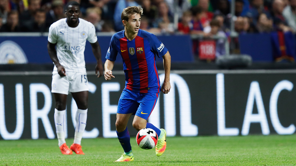 Sergi Samper in a party in front of the Leicester City, corresponding to the pre-season 2016 of the FC Barcelona