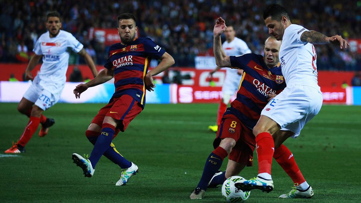 FC Barcelona and Seville, in the final of Glass of the King 2015-16