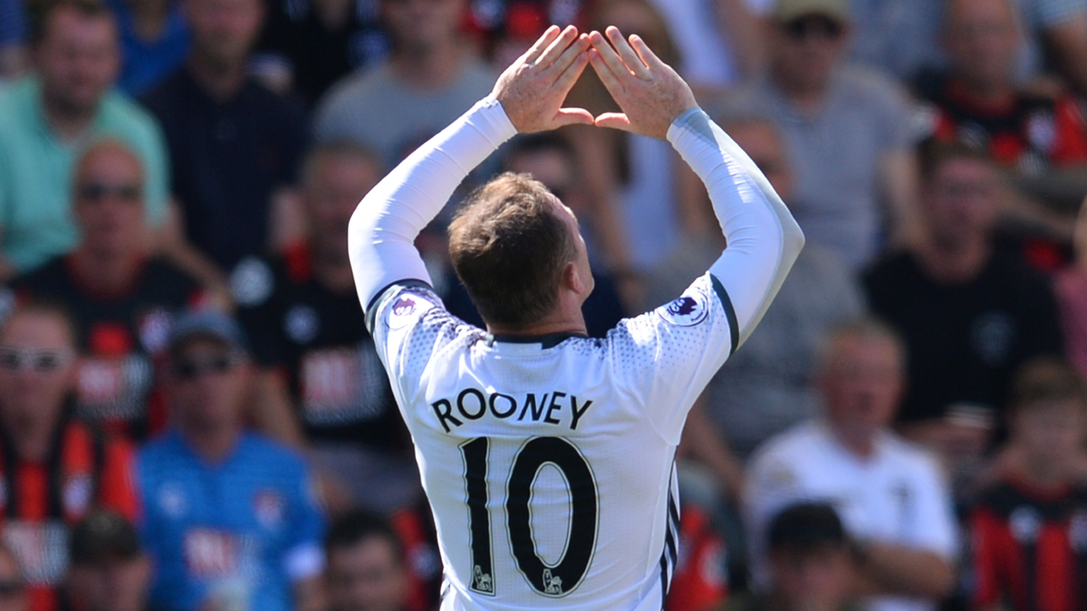 Wayne Rooney, durante el estreno de Premier League 2016-17