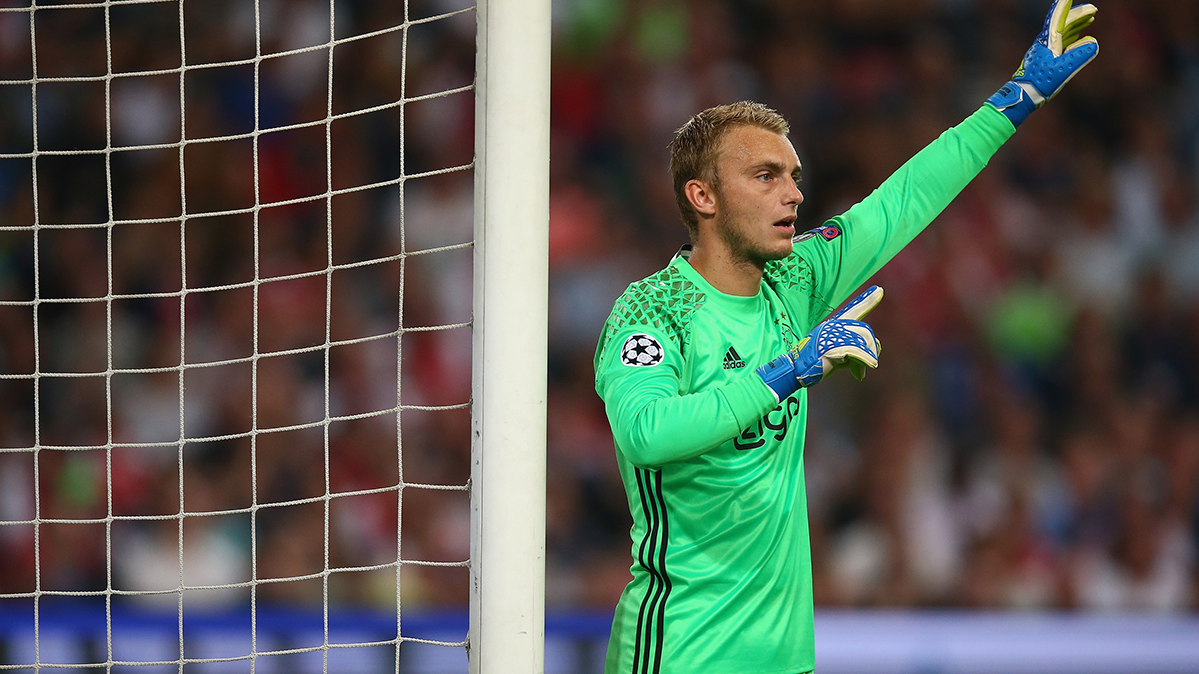 jasper Cillessen In a party of the Champions this season