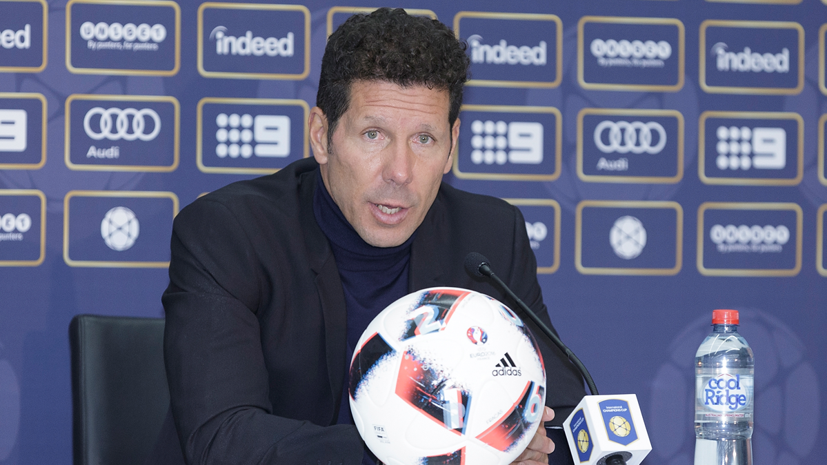 Diego Pablo Simeone, appearing in press conference
