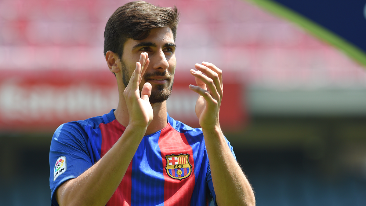 André Gomes, during the presentation with the FC Barcelona