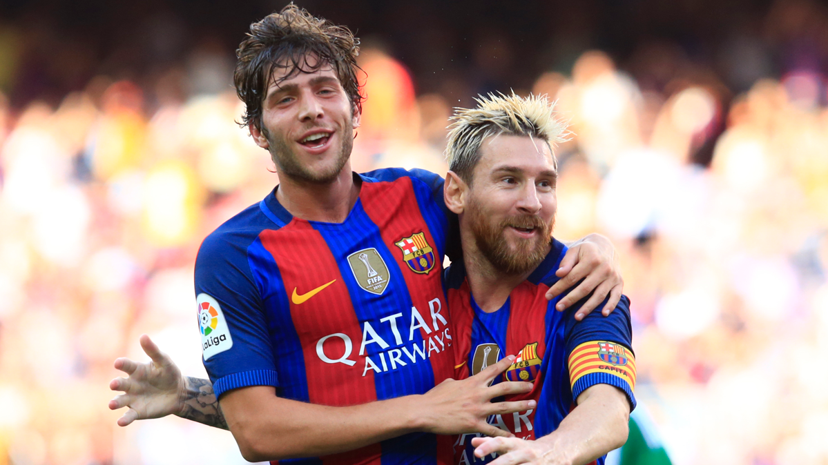 Leo Messi, celebrating a goal with Sergi Roberto against the Betis