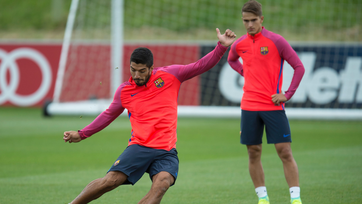 Luis Suárez, durante una sesión de entrenamiento del Barça