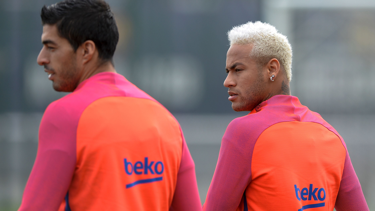 Neymar Jr, going out to train with the FC Barcelona