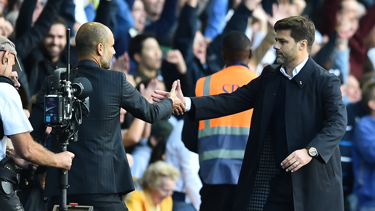 Pep Guardiola, greeting with Mauritius Pochettino before the party