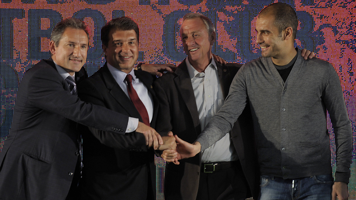 Txiki Begiristain, Laporta, Cruyff y Guardiola, en una imagen de 2010