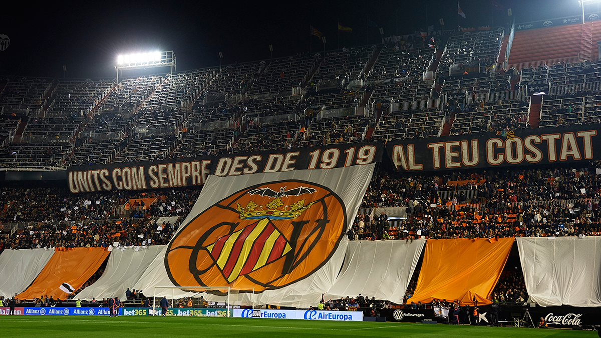 El mosaico con el que recibió Mestalla al Valencia CF en el último partido de Liga ante el FC Barcelona