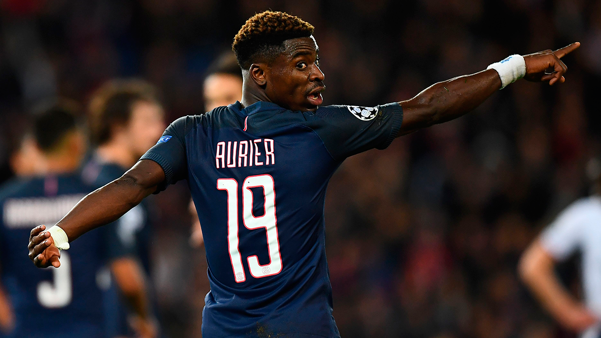 Serge Aurier goes back to the orbit of the FC Barcelona
