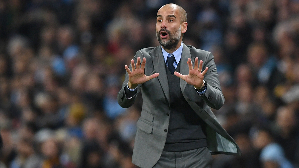 Pep Guardiola durante el partido entre el Manchester City y el FC Barcelona