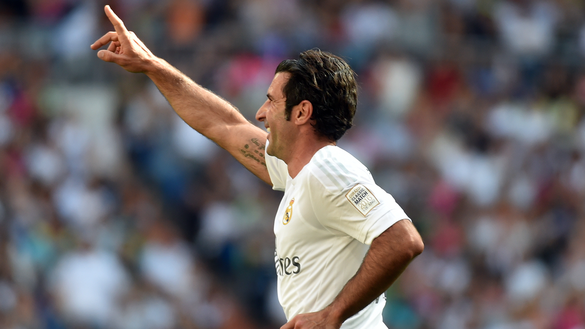Luis Figo, celebrating a goal with the Real Madrid in an image of archive