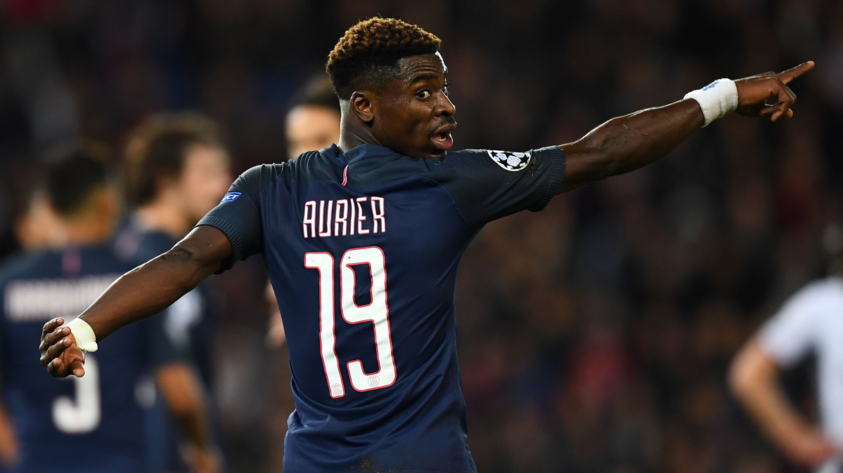Serge Aurier, during a party with the PSG this season