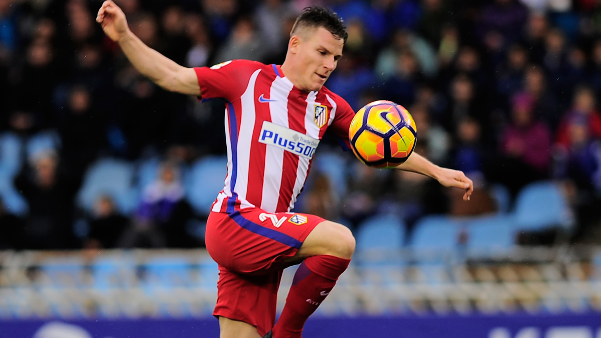 Kevin Gameiro, during an action of the party against the Real Sociedad