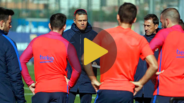 The players of the FC Barcelona trained  with the novelties of Alba, Hammered and Mathieu this Thursday