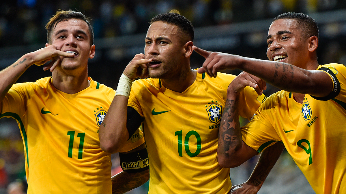 Neymar Celebrating a goal beside Gabriel Jesus and Coutinho