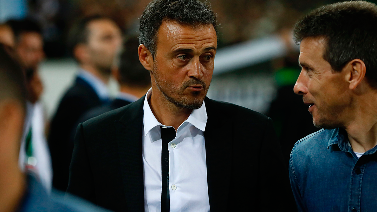 Luis Enrique will have to hit with the right side