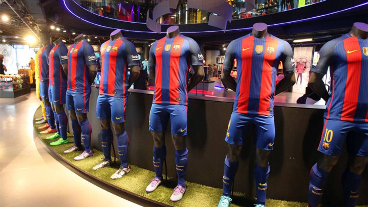 The shop of the FC Barcelona, in the installations of the Camp Nou