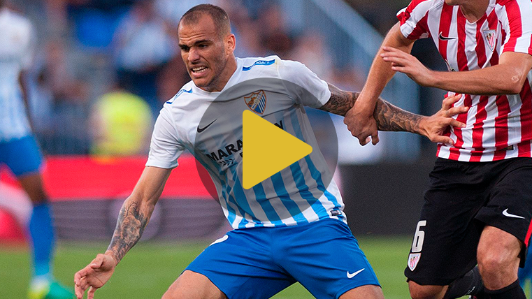 Sandro Ramírez en un partido esta temporada con el Málaga CF