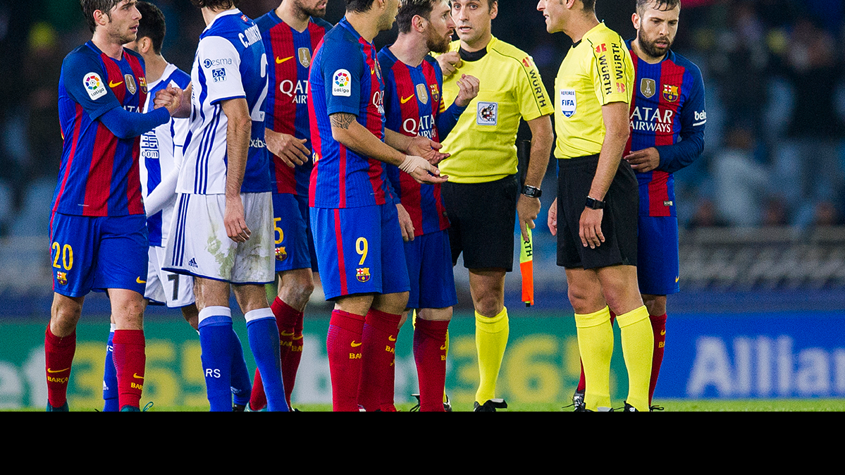 The FC Barcelona after the conclusion of the party in front of the Real Sociedad