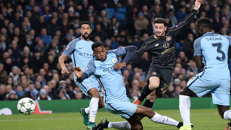 The Manchester City empató in the Etihad against the Celtic Glasgow