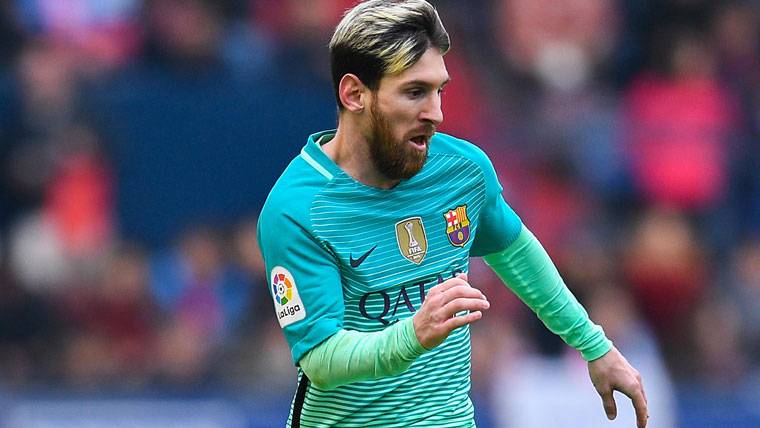 Leo Messi, durante el partido contra Osasuna en El Sadar