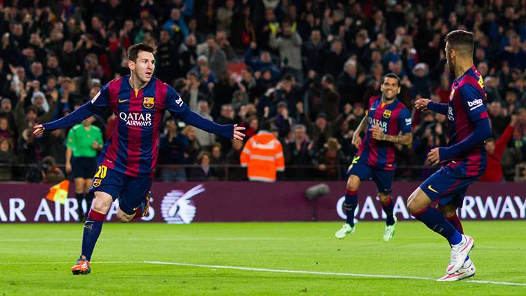 Leo Messi celebrando un gol en la 2014-2015 donde lideró al Barça hacia el triplete