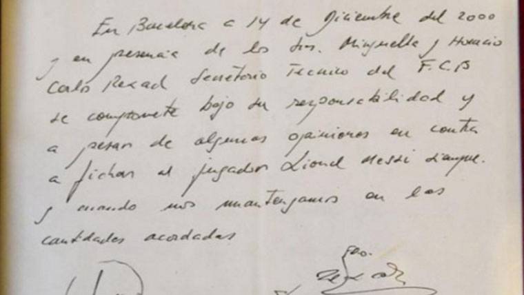 La servilleta que Carles Rexach usó de contrato para Leo Messi