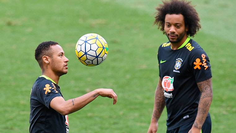 Neymar y Marcelo, compañeros en Brasil y grandes amigos