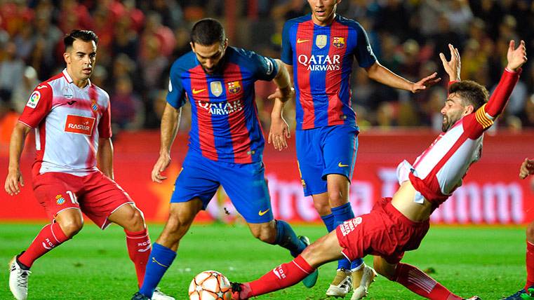 El FC Barcelona y el RCD Espanyol ya se vieron las caras este curso en la Supercopa de Catalunya