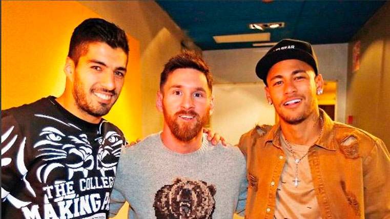 Luis Suárez, Leo Messi y Neymar Júnior celebraron la goleada ante el Espanyol
