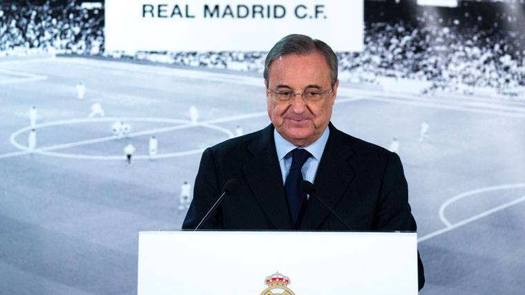 Florentino Pérez, en una imagen de archivo con el Real Madrid