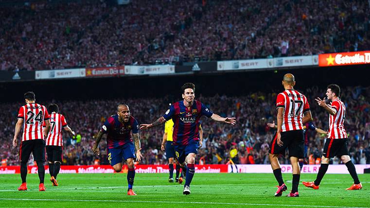 Leo Messi celebrates his golazo in the last final Barça-Athletic Club
