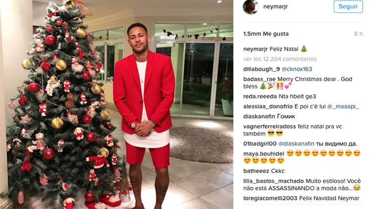 Neymar Jr, deseando felices fiestas a sus seguidores