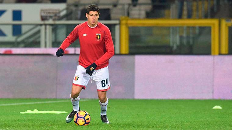 El atacante del Genova Pietro Pellegri en su debut en la Serie A