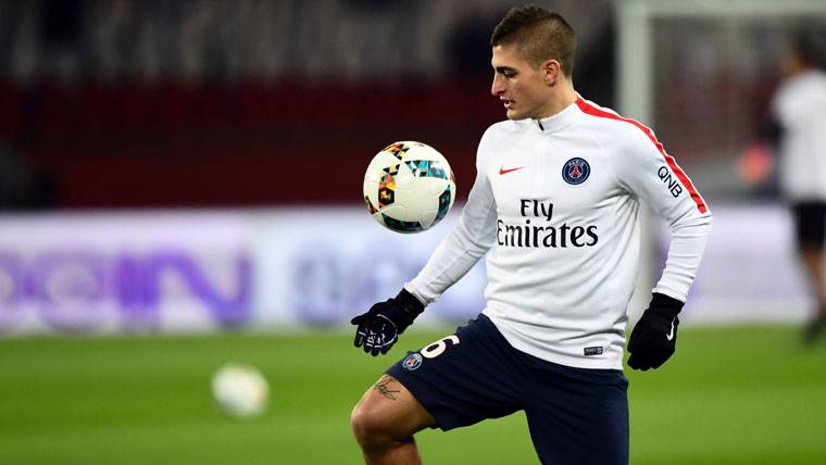 Marco Verratti, heating before a party with the PSG