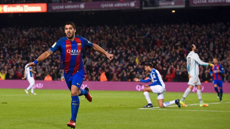 Luis Suárez, celebrando un gol marcado al RCD Espanyol