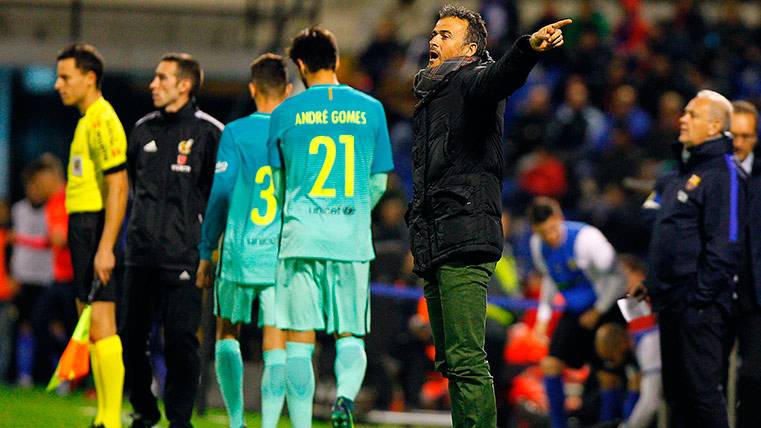 Luis Enrique y el FC Barcelona quieren vencer a domicilio en el primer partido del año