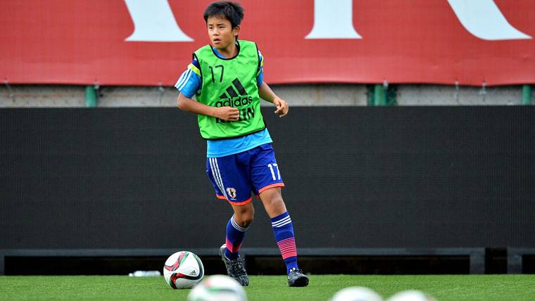 Takefusa Kubo, durante un entrenamiento con la selección de Japón Sub-16