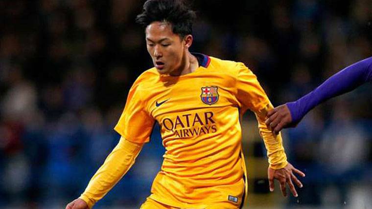 Seung Woo Lee, during a party with the T-shirt of the Barça