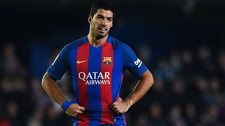 Luis Suárez, desesperado durante el Villarreal-FC Barcelona