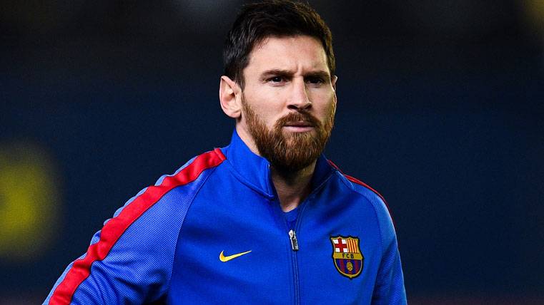 Leo Messi, durante el calentamiento previo al partido ante el Villarreal