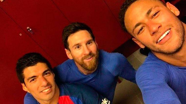 Leo Messi, Luis Suárez y Neymar Júnior, juntos tras el Barça-Athletic