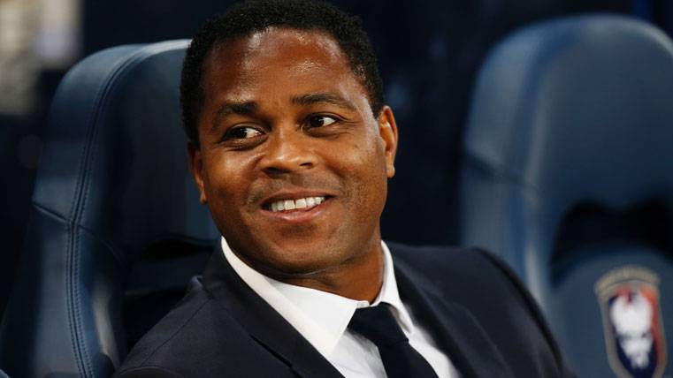 Patrick Kluivert, before the party of the PSG against the Fall