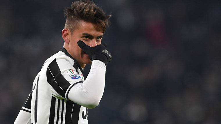 Paulo Dybala, celebrando un gol con la Juventus de Turín